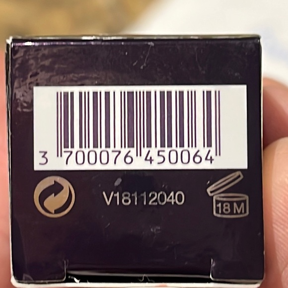 🌟TERRY🌟NUDE-EXPERT DUO STICK ⭐️ 2-In-1 Foundation & Highlighter🌟 - Picture 9 of 10